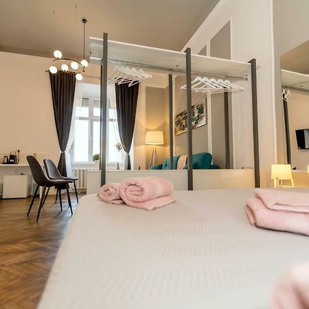 تيميشورا Central Premium Suites المظهر الخارجي الصورة