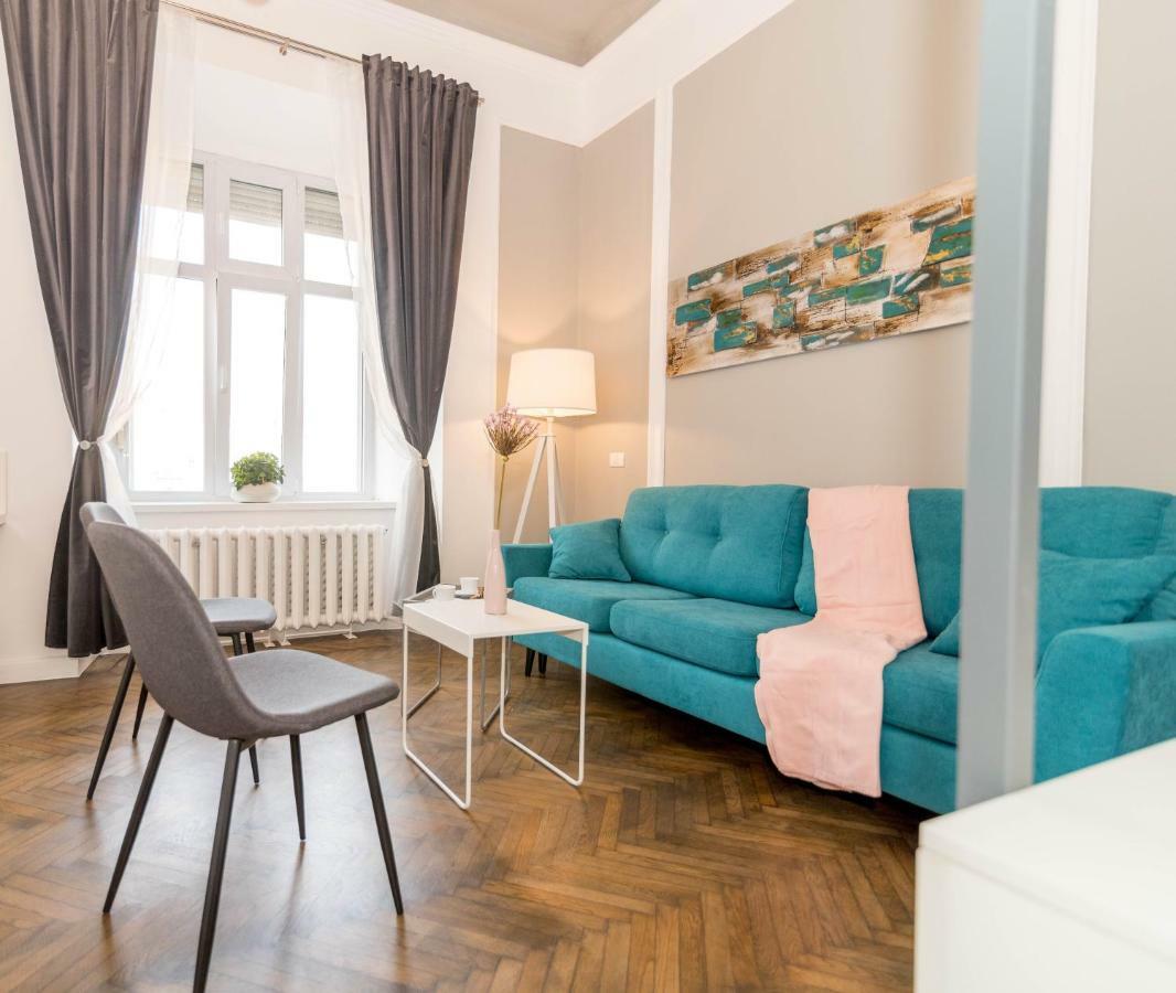 تيميشورا Central Premium Suites المظهر الخارجي الصورة