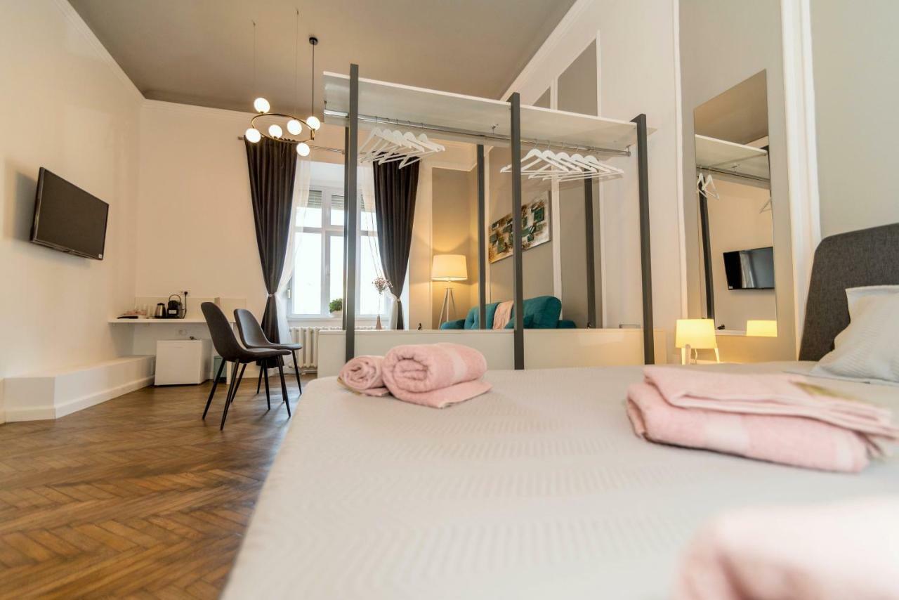 تيميشورا Central Premium Suites المظهر الخارجي الصورة