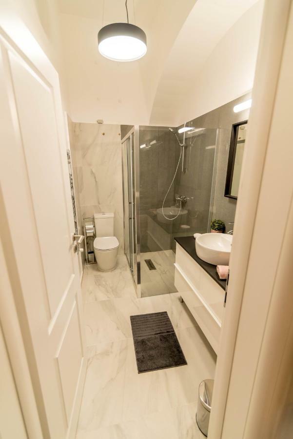 تيميشورا Central Premium Suites المظهر الخارجي الصورة