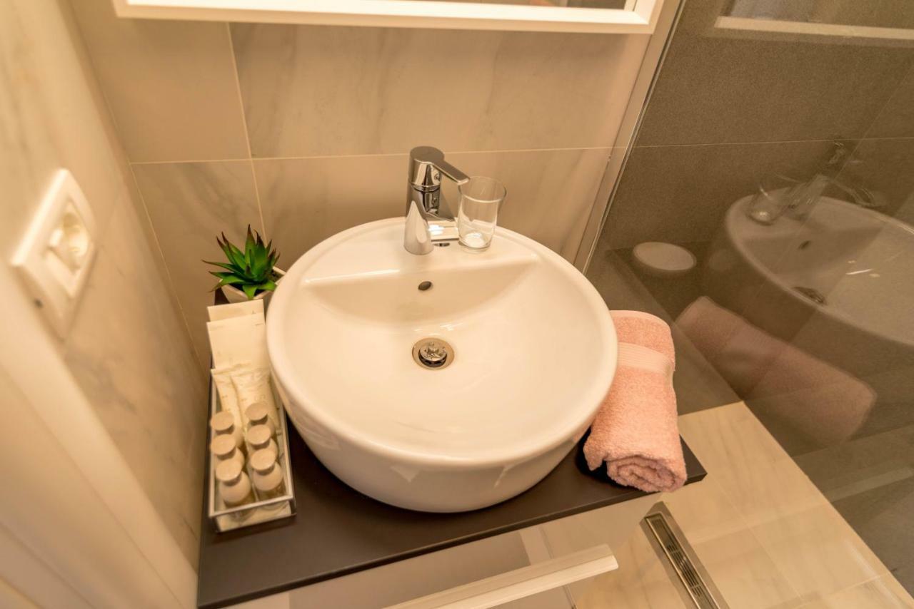 تيميشورا Central Premium Suites المظهر الخارجي الصورة